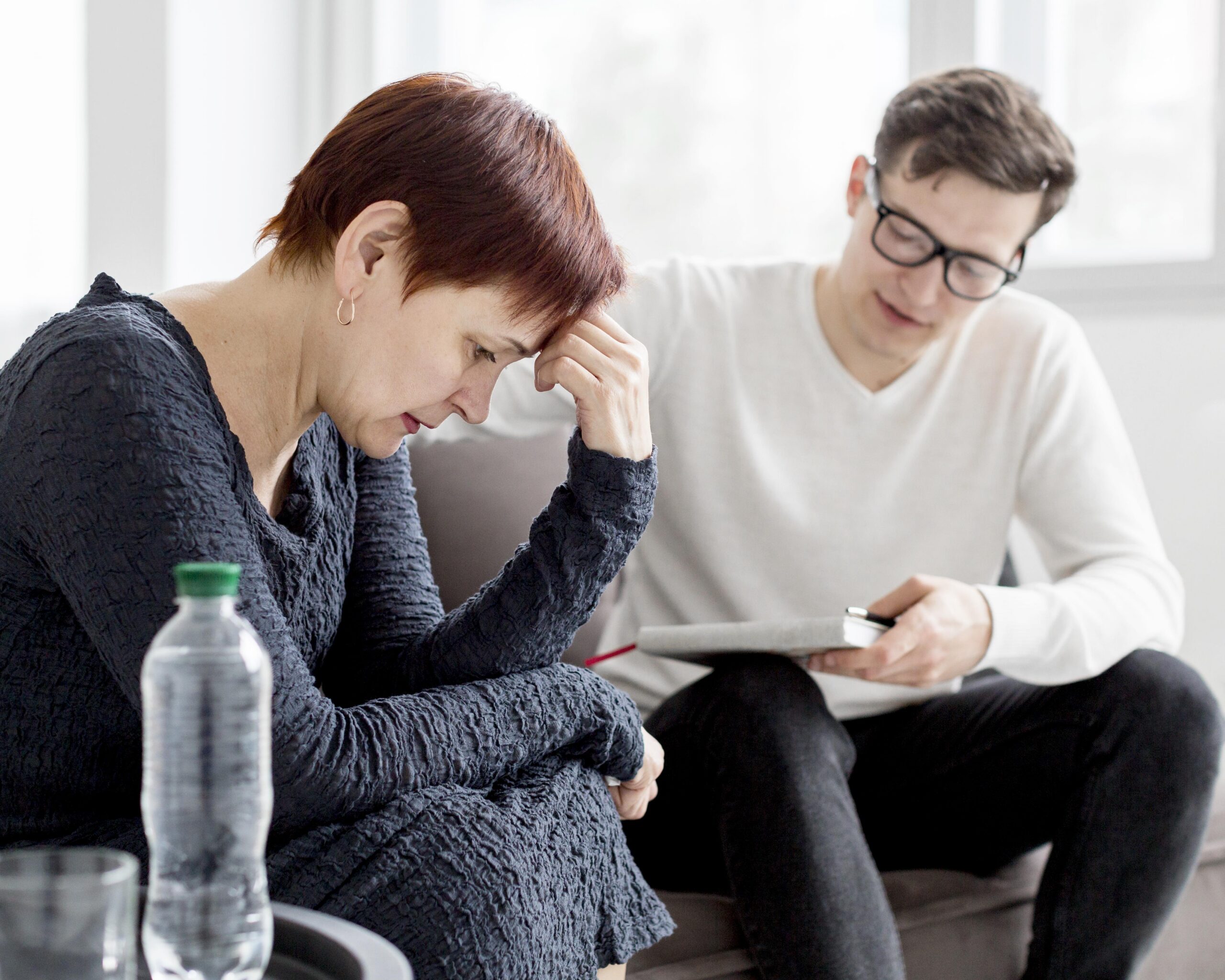 front view psychologist patient